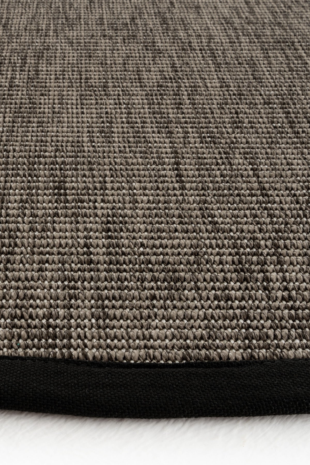 Sisalart Prag Keten Monterey Bordür Yuvarlak Sisal Halı