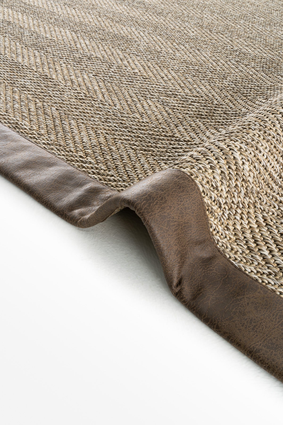 Sisalart Boston Deri Medusa Bordür Sisal Halı - Sisal Halı