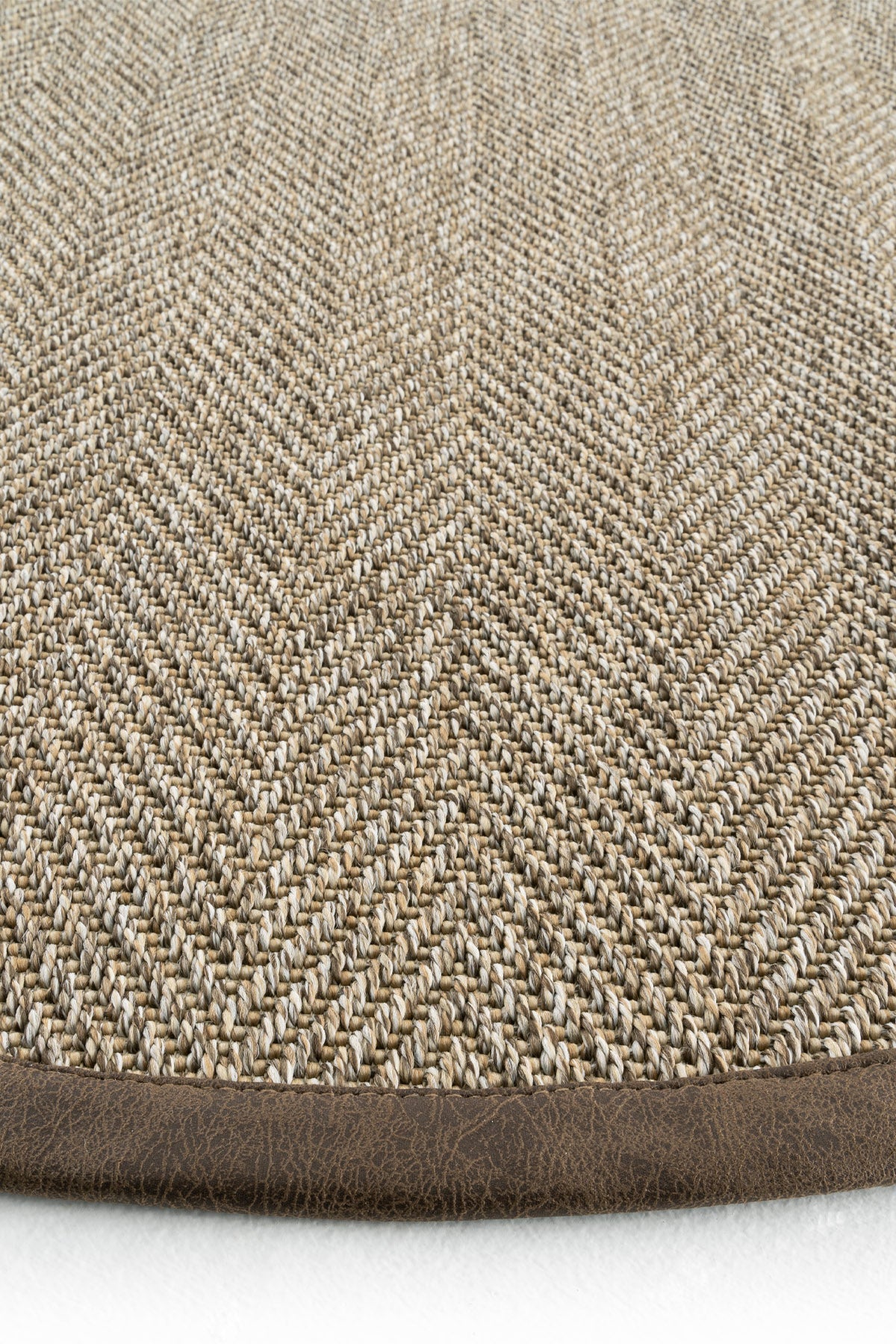 Sisalart Boston Deri Medusa Bordür Yuvarlak Sisal Halı - Sisal Halı