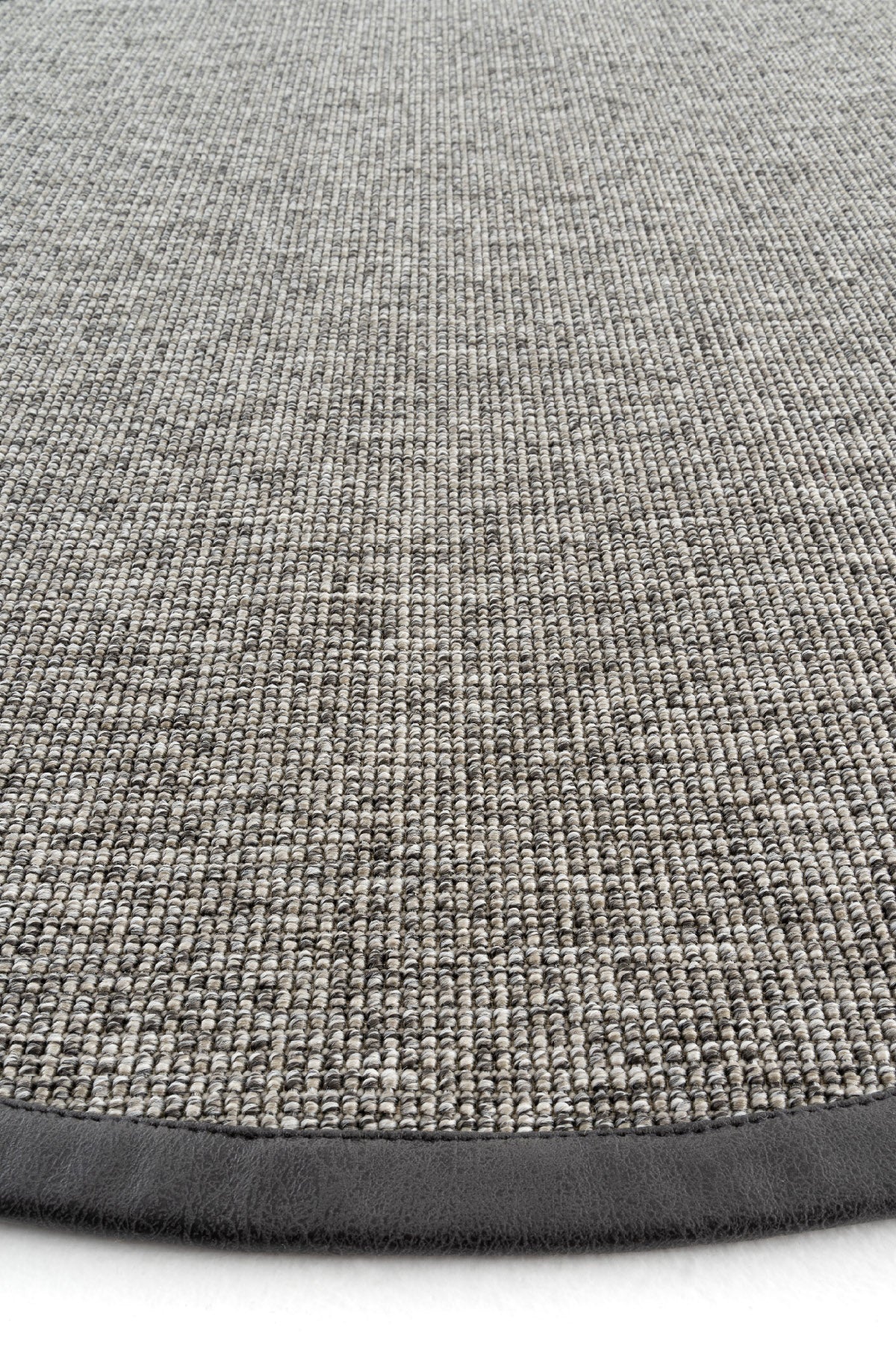 Sisalart Londra Deri Medusa Bordür Yuvarlak Sisal Halı - Sisal Halı