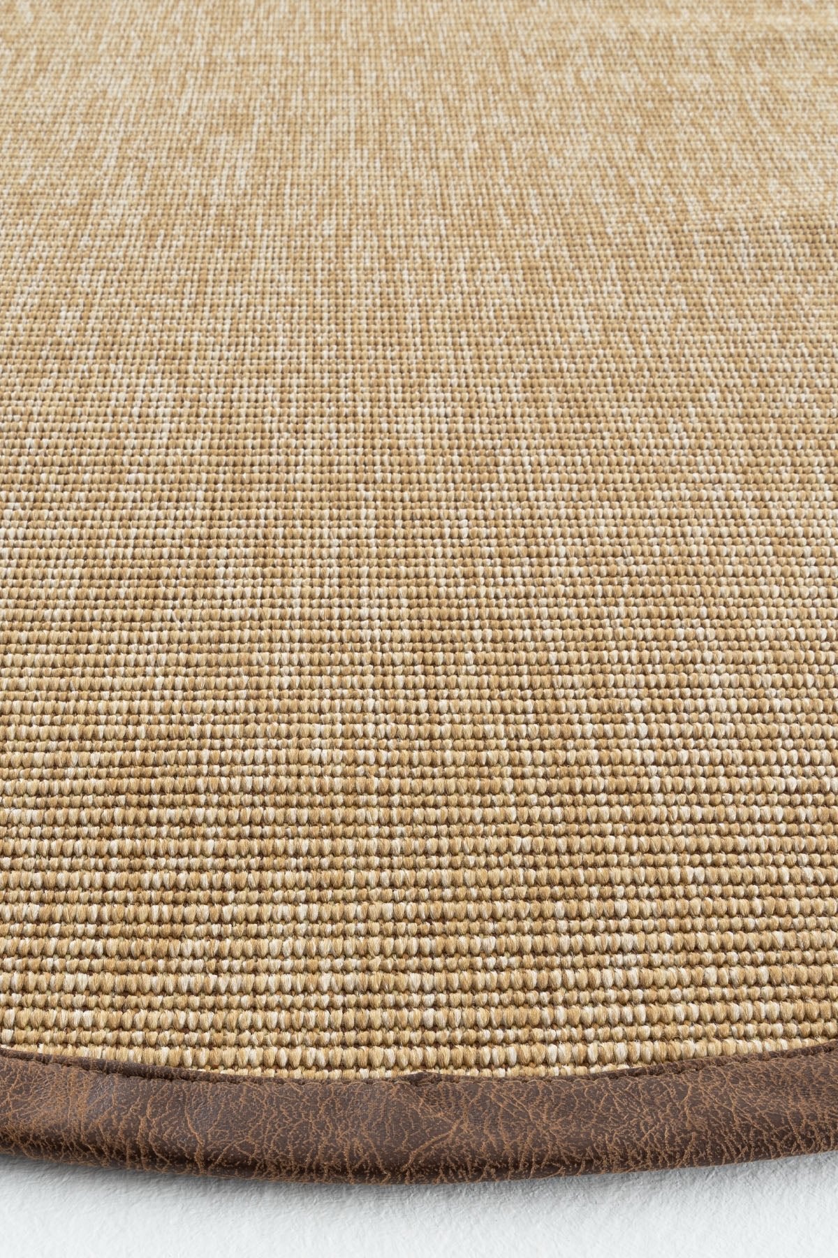Sisalart Madrid Deri Medusa Bordür Yuvarlak Sisal Halı - Sisal Halı