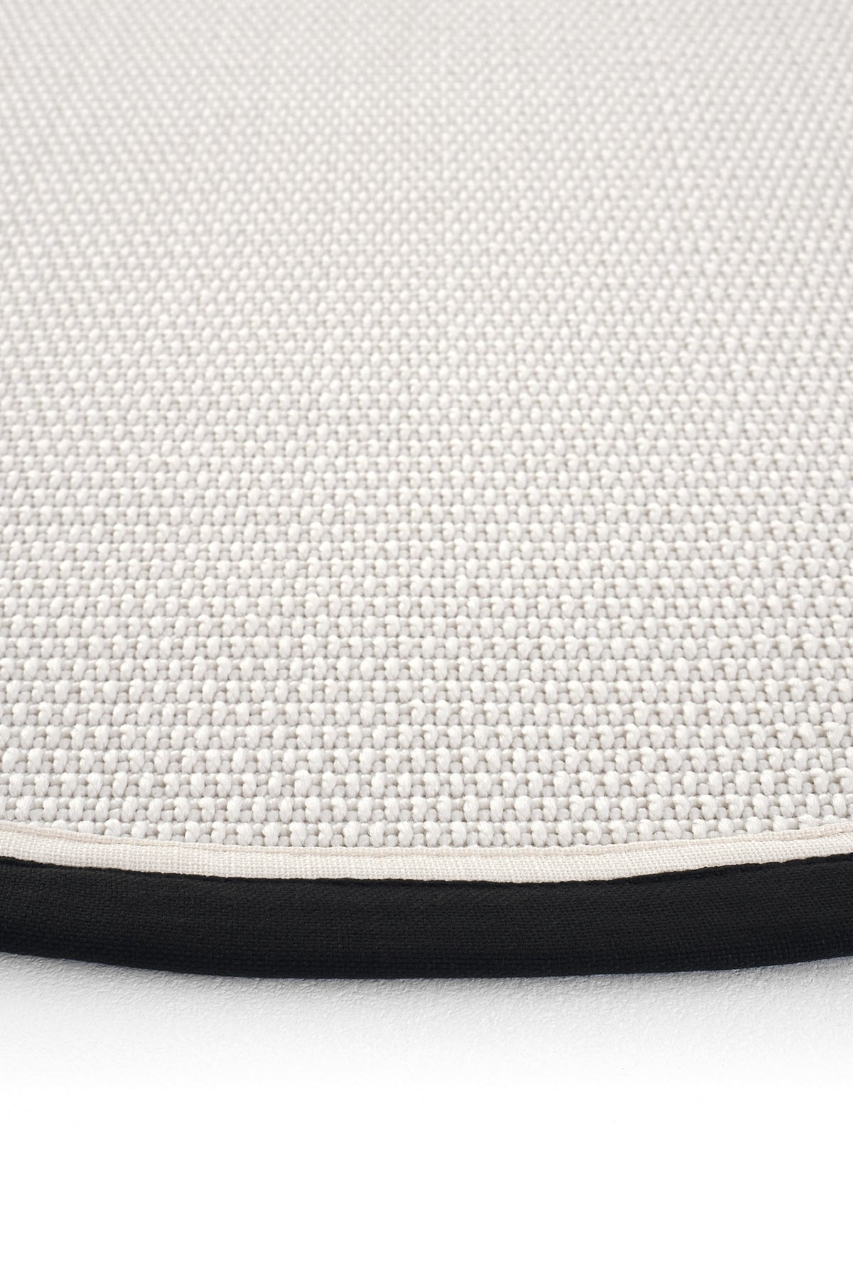 Sisalart Riga Keten Monterey Çift Bordür Yuvarlak Sisal Halı - Sisal Halı