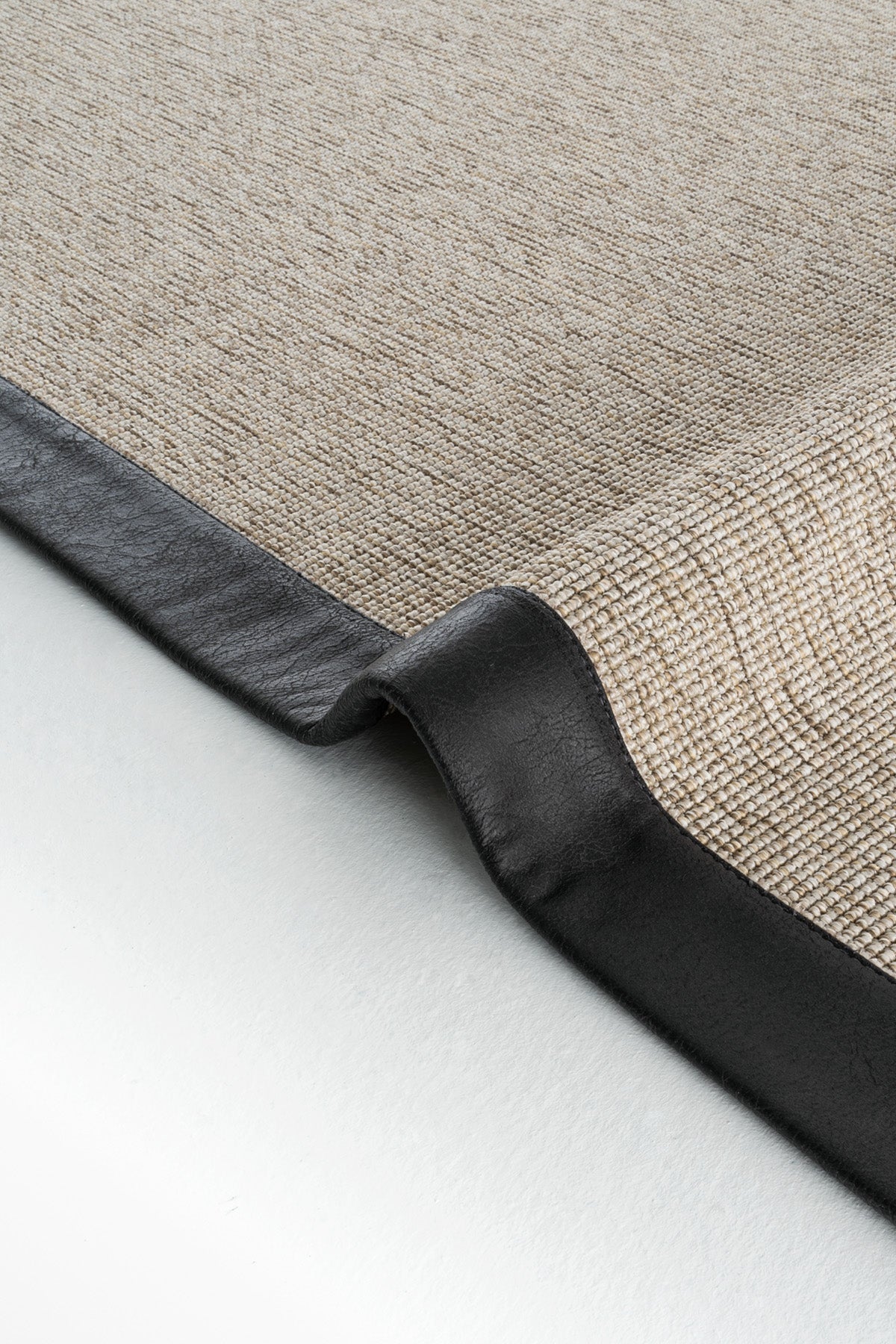 Sisalart Roma Deri Medusa Bordür Sisal Halı - Sisal Halı